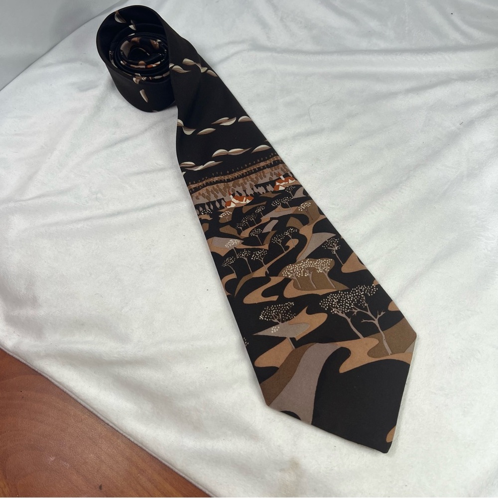 Pierre Martin Vintage Necktie - Artisan Landscape Motif in Earth Tones - Picture 8 of 8